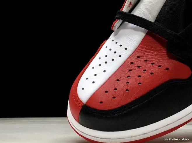 80% Off Sale Jordan OG 861428-061 Retro Homage Home Air To High 1 0407